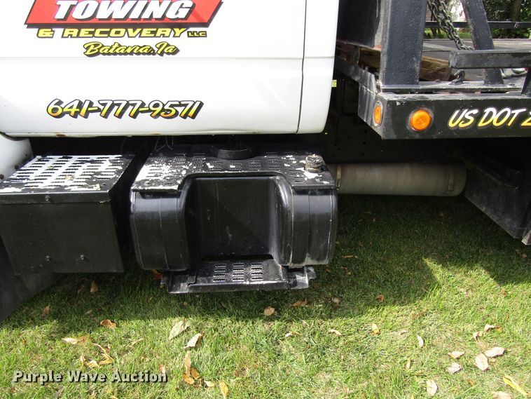 image for item GQ9178 2002 GMC C6500  rollback