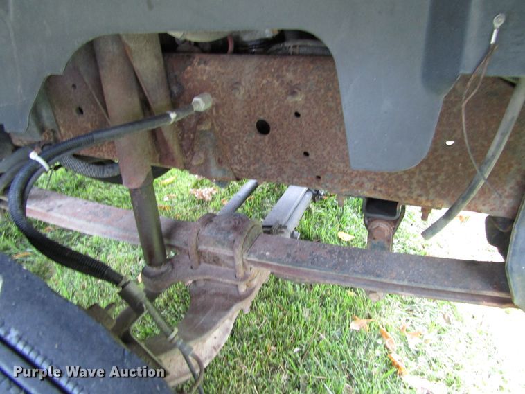 image for item GQ9178 2002 GMC C6500  rollback