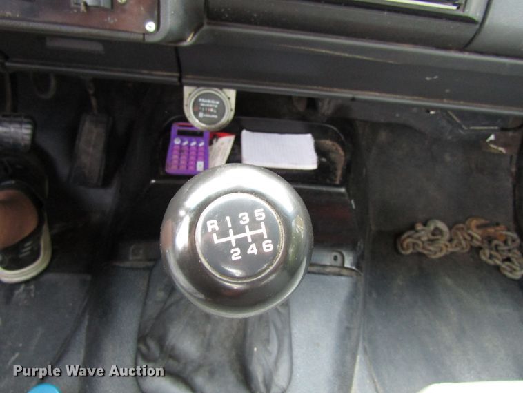 image for item GQ9178 2002 GMC C6500  rollback