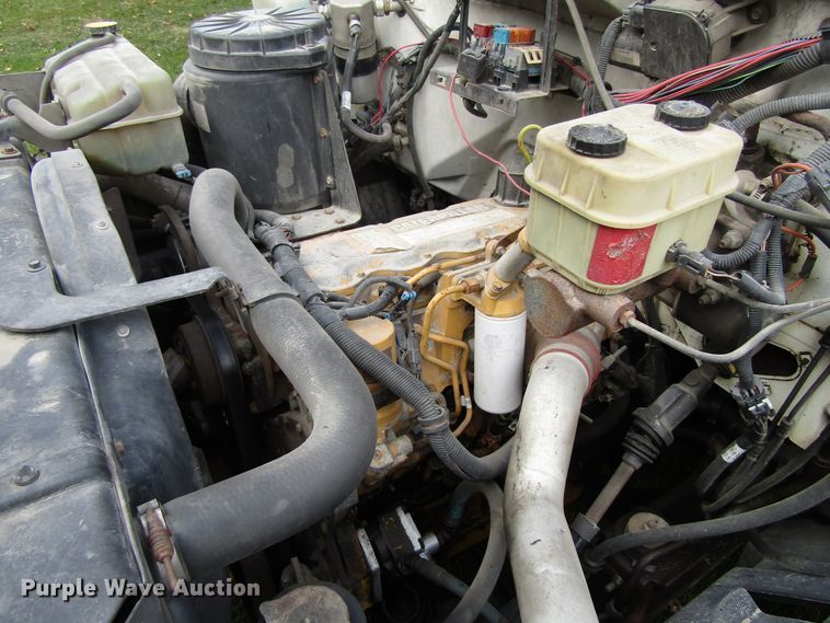 image for item GQ9178 2002 GMC C6500  rollback