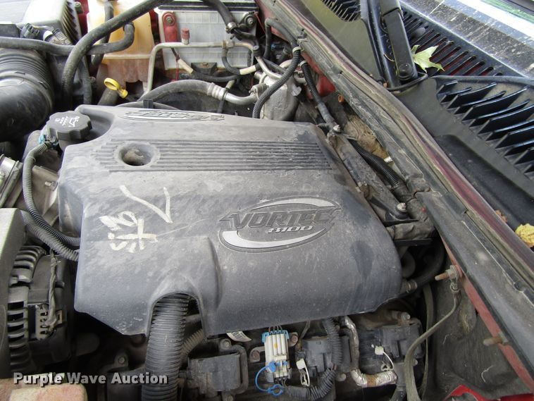 image for item GQ9179 2001 Chevrolet Silverado 3500  tow truck