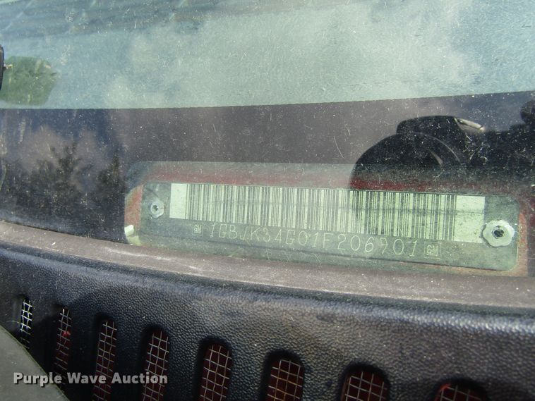 image for item GQ9179 2001 Chevrolet Silverado 3500  tow truck