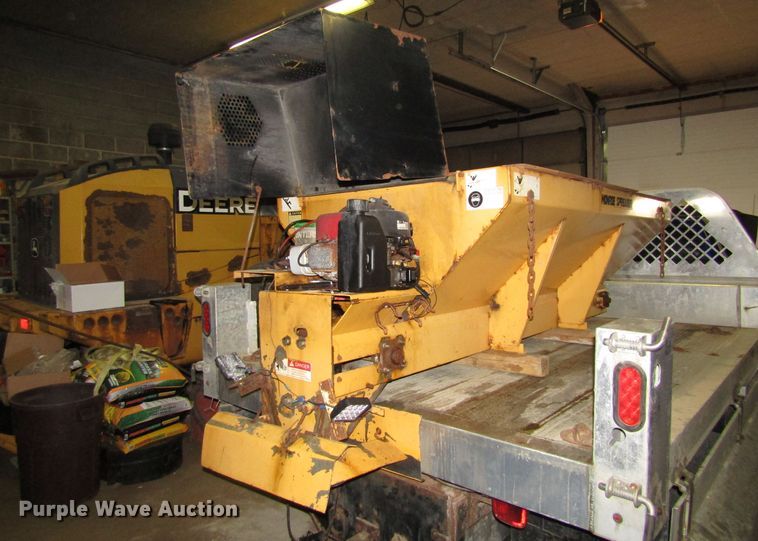 image for item GQ9181 Monroe VSPV-96-50-32/409 stainless steel spreader