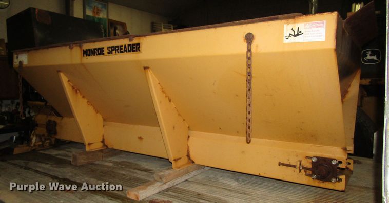 image for item GQ9181 Monroe VSPV-96-50-32/409 stainless steel spreader