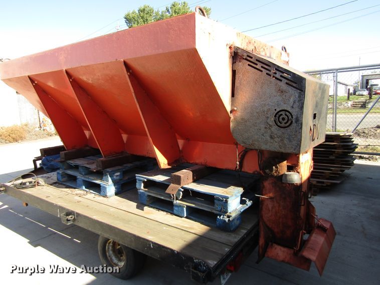 image for item GQ9184 Spreader