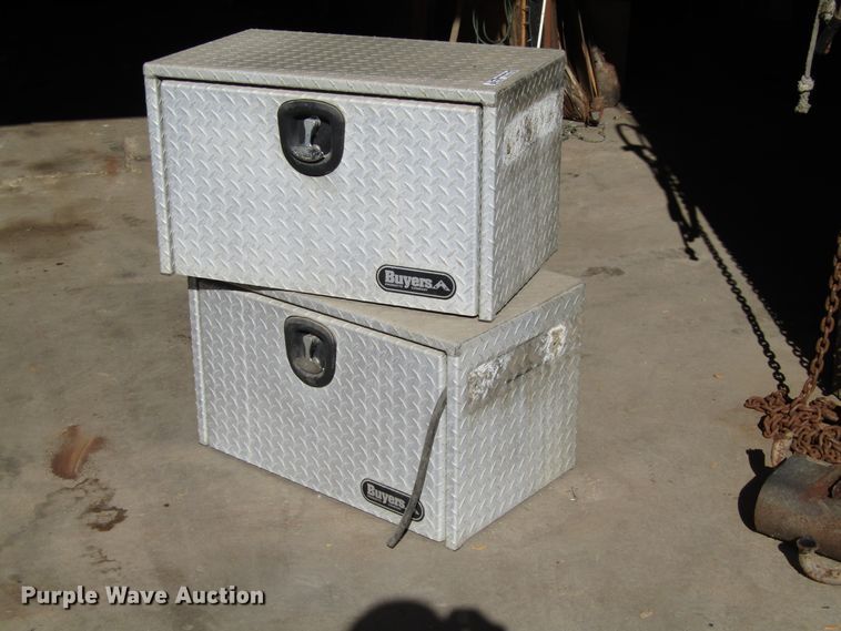 image for item GQ9187 (2) toolboxes