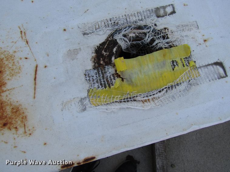 image for item GQ9189 Delta 180000 fuel tank