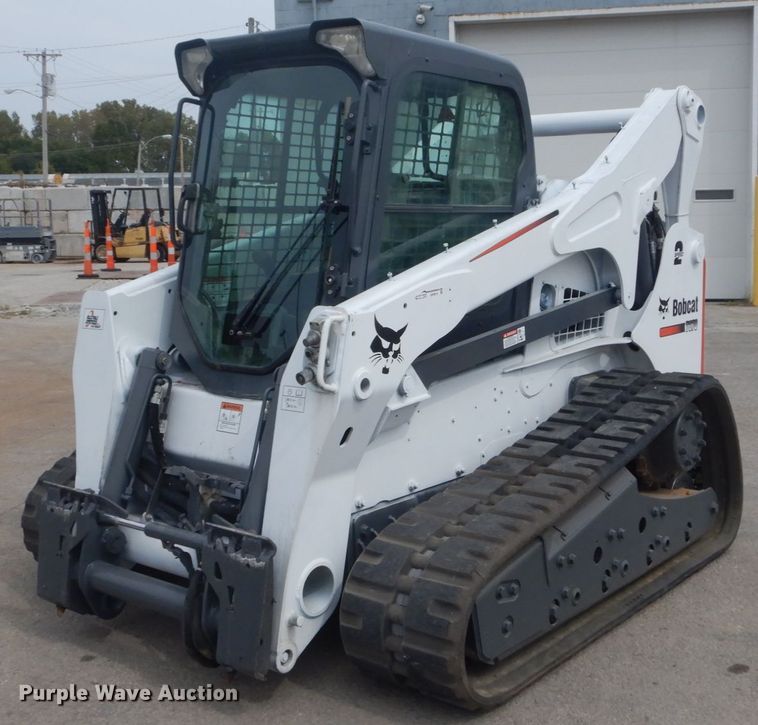 image for item GR9810 2016 Bobcat T870  tracked skid steer loader