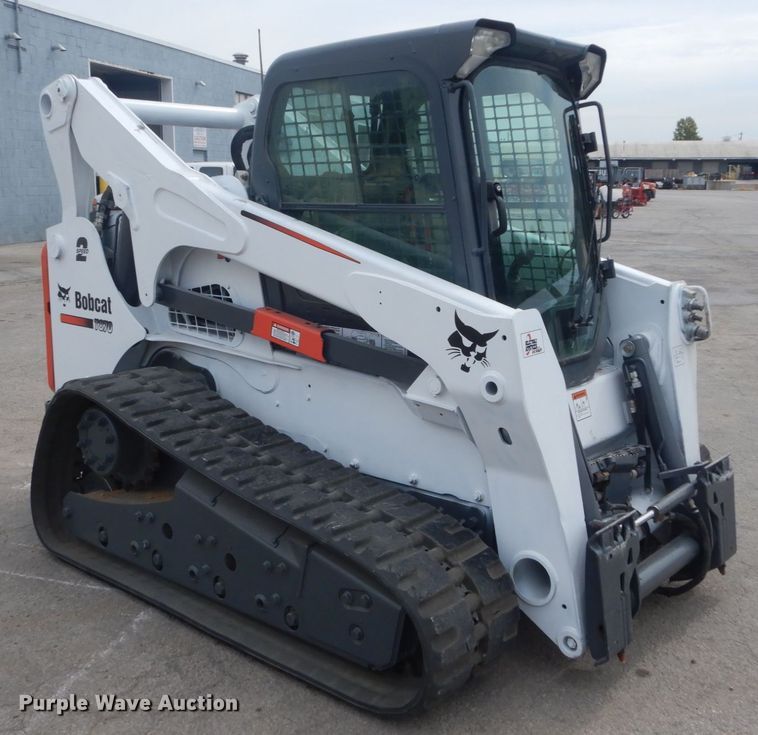 image for item GR9810 2016 Bobcat T870  tracked skid steer loader