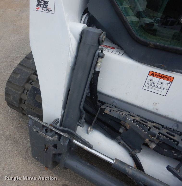 image for item GR9810 2016 Bobcat T870  tracked skid steer loader