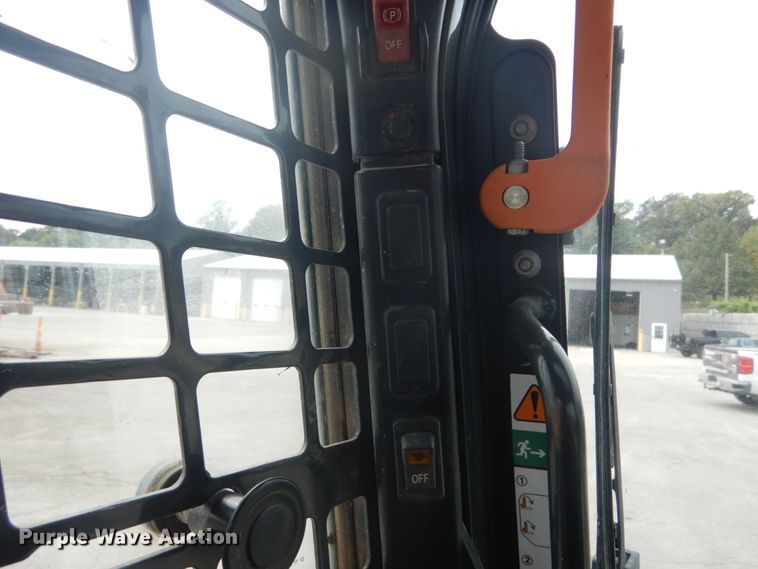 image for item GR9810 2016 Bobcat T870  tracked skid steer loader