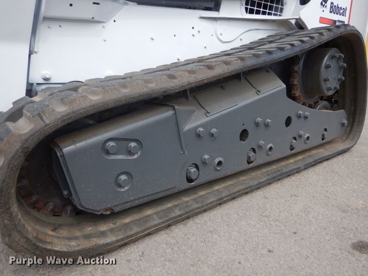image for item GR9810 2016 Bobcat T870  tracked skid steer loader