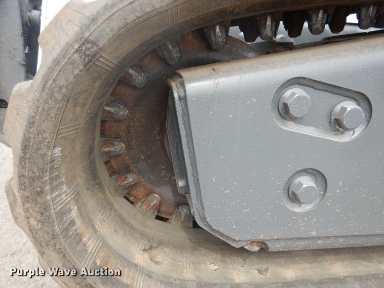 image for item GR9810 2016 Bobcat T870  tracked skid steer loader