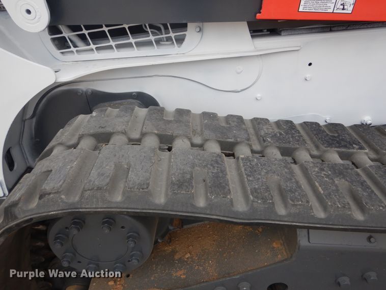 image for item GR9810 2016 Bobcat T870  tracked skid steer loader