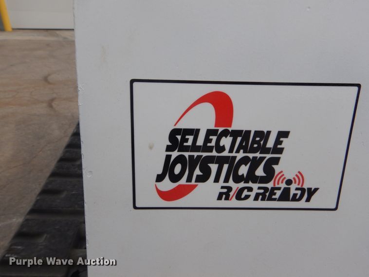 image for item GR9810 2016 Bobcat T870  tracked skid steer loader