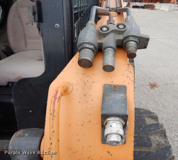 image for item GR9828 2012 Case SR220  skid steer loader