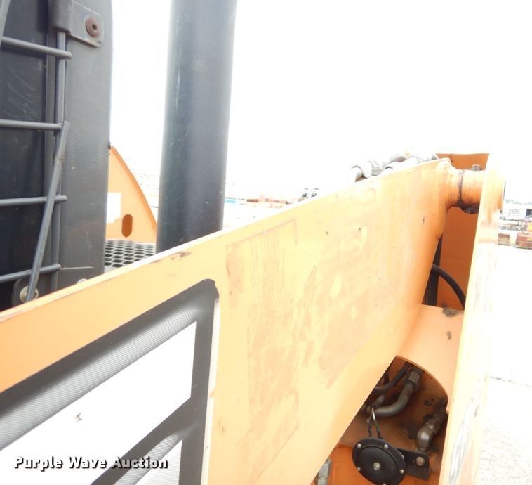 image for item GR9828 2012 Case SR220  skid steer loader