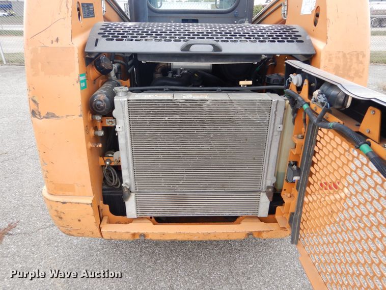 image for item GR9828 2012 Case SR220  skid steer loader