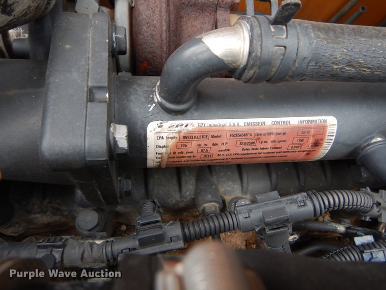 image for item GR9828 2012 Case SR220  skid steer loader