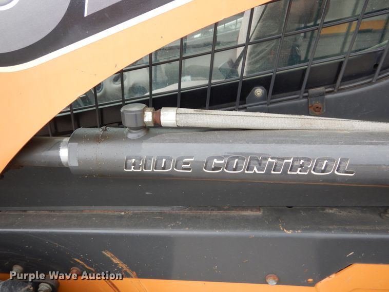 image for item GR9828 2012 Case SR220  skid steer loader