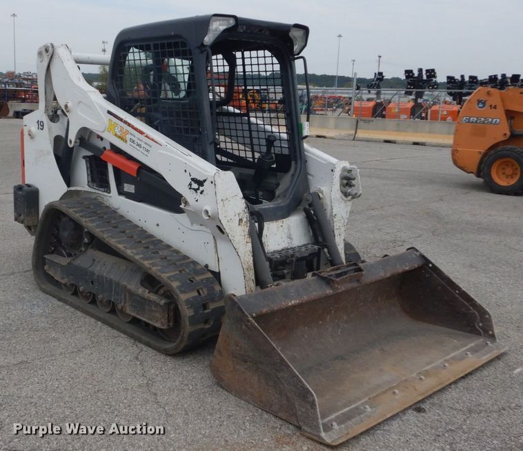 image for item GR9829 2016 Bobcat T595  tracked skid steer loader