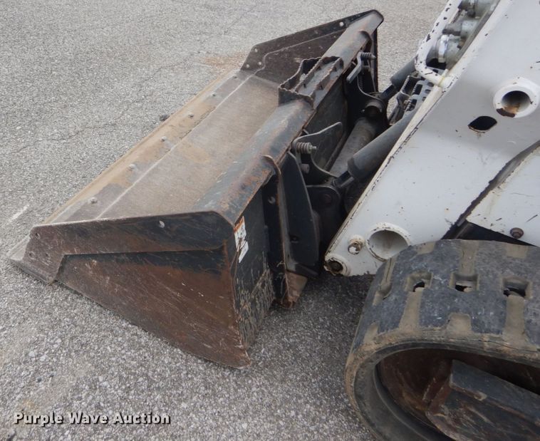 image for item GR9829 2016 Bobcat T595  tracked skid steer loader