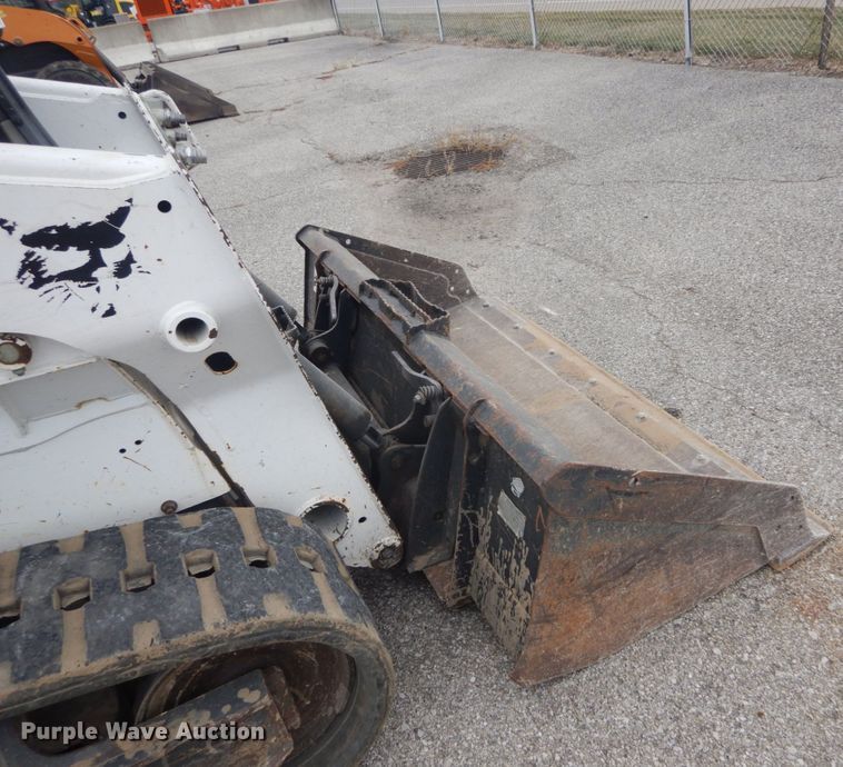 image for item GR9829 2016 Bobcat T595  tracked skid steer loader