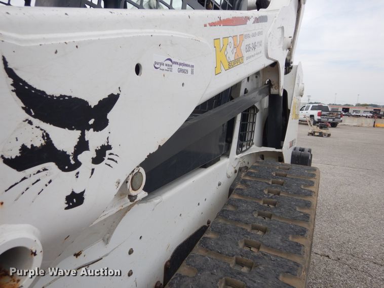 image for item GR9829 2016 Bobcat T595  tracked skid steer loader