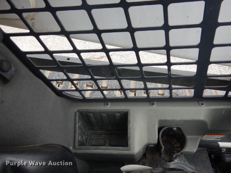 image for item GR9829 2016 Bobcat T595  tracked skid steer loader