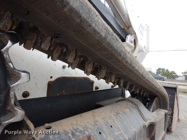 image for item GR9829 2016 Bobcat T595  tracked skid steer loader