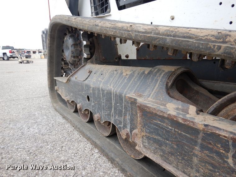 image for item GR9829 2016 Bobcat T595  tracked skid steer loader
