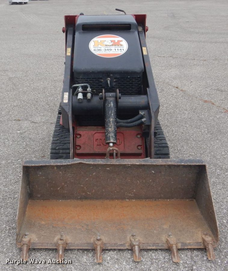 image for item GR9830 2016 Toro Dingo TX525  compact utility loader