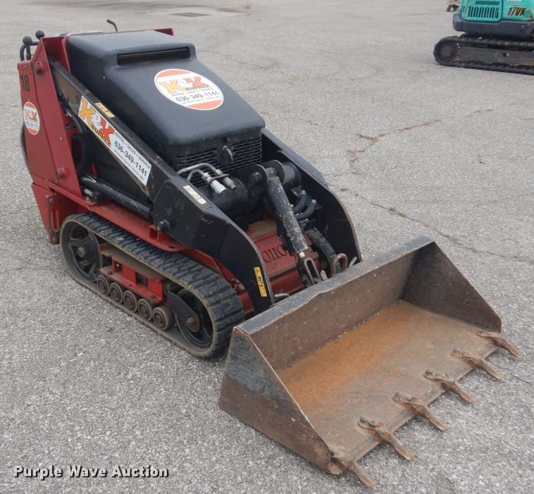 image for item GR9830 2016 Toro Dingo TX525  compact utility loader