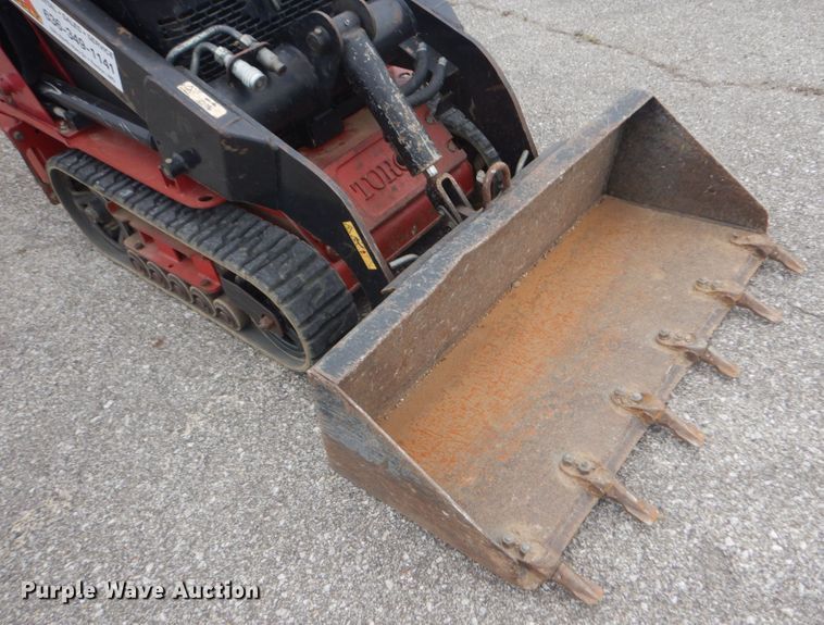 image for item GR9830 2016 Toro Dingo TX525  compact utility loader