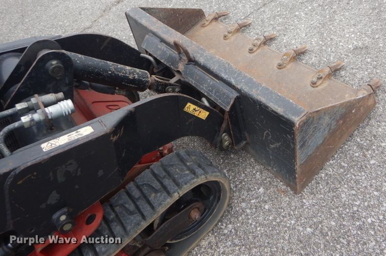 image for item GR9830 2016 Toro Dingo TX525  compact utility loader