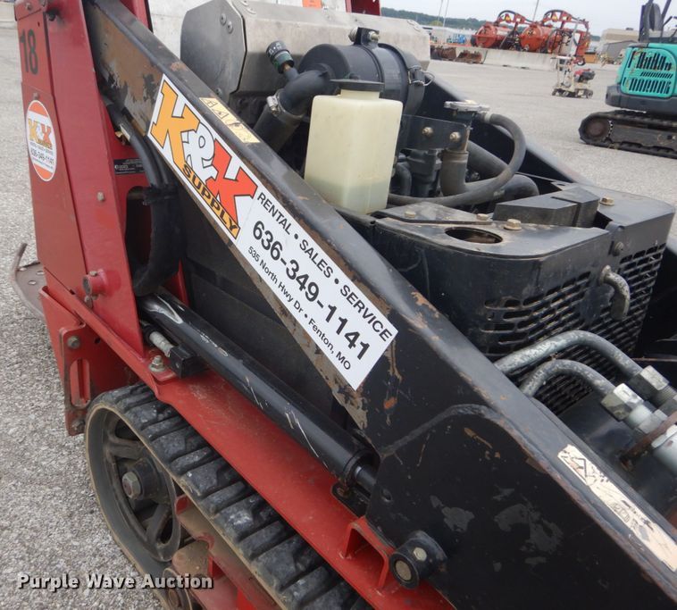 image for item GR9830 2016 Toro Dingo TX525  compact utility loader