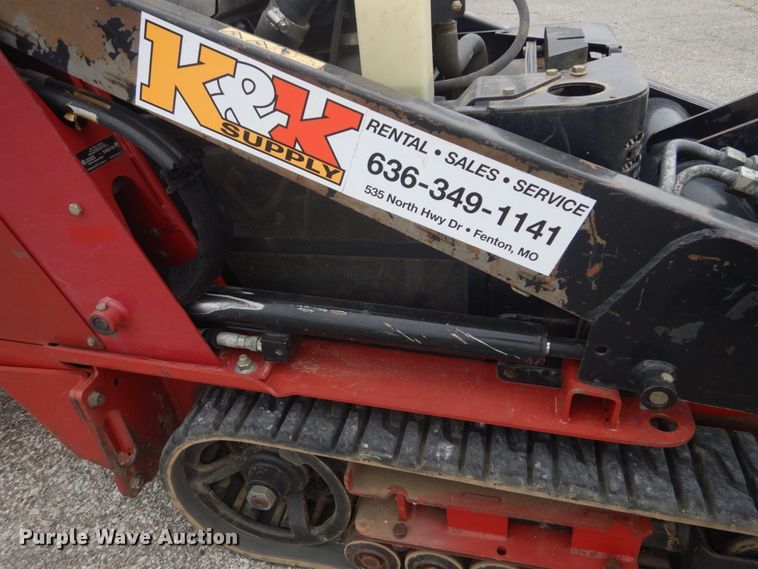 image for item GR9830 2016 Toro Dingo TX525  compact utility loader