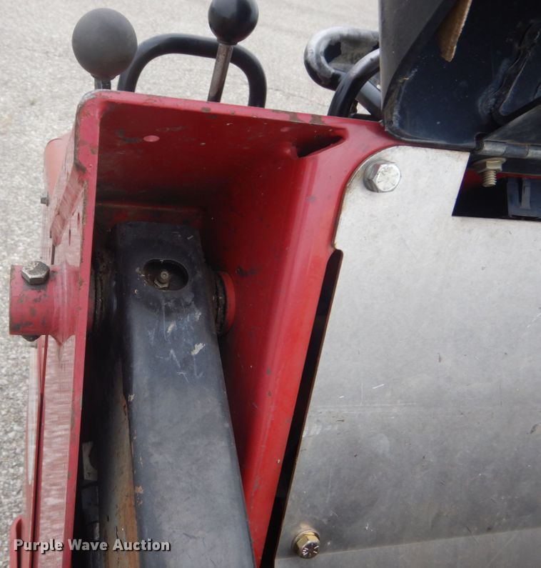 image for item GR9830 2016 Toro Dingo TX525  compact utility loader
