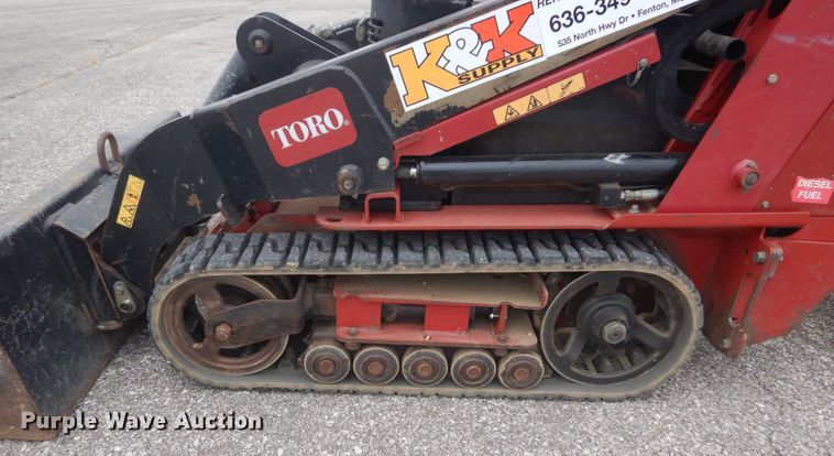 image for item GR9830 2016 Toro Dingo TX525  compact utility loader