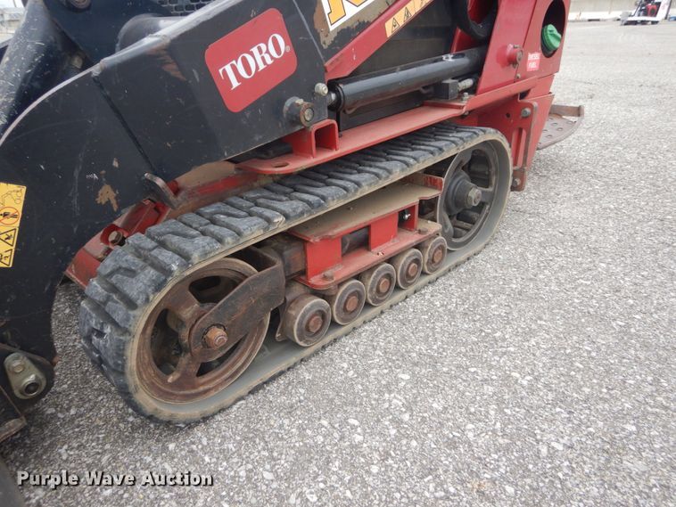 image for item GR9830 2016 Toro Dingo TX525  compact utility loader