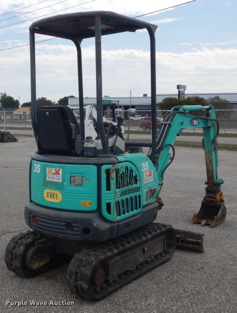 image for item GR9831 2014 IHI 17VX  mini excavator