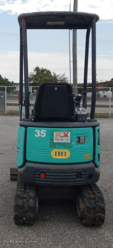 image for item GR9831 2014 IHI 17VX  mini excavator
