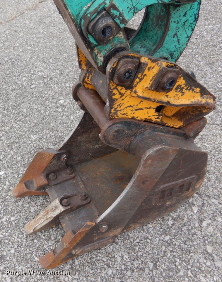 image for item GR9831 2014 IHI 17VX  mini excavator