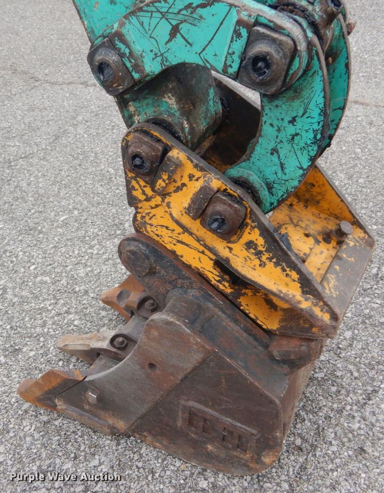 image for item GR9831 2014 IHI 17VX  mini excavator