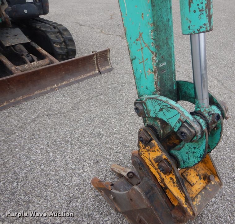 image for item GR9831 2014 IHI 17VX  mini excavator