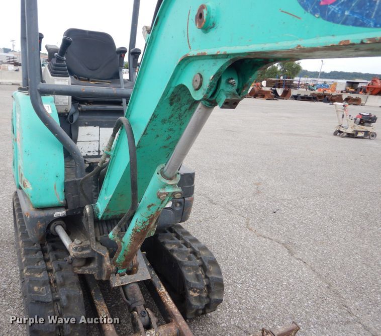 image for item GR9831 2014 IHI 17VX  mini excavator