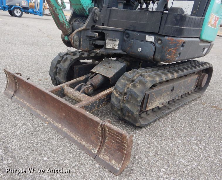 image for item GR9831 2014 IHI 17VX  mini excavator