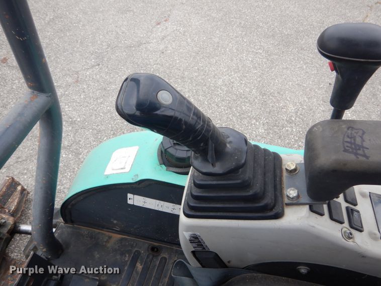 image for item GR9831 2014 IHI 17VX  mini excavator