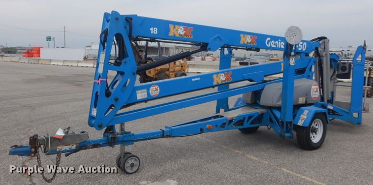 image for item GR9834 2014 Genie TZ-50  boom lift