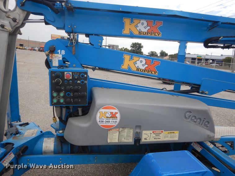 image for item GR9834 2014 Genie TZ-50  boom lift